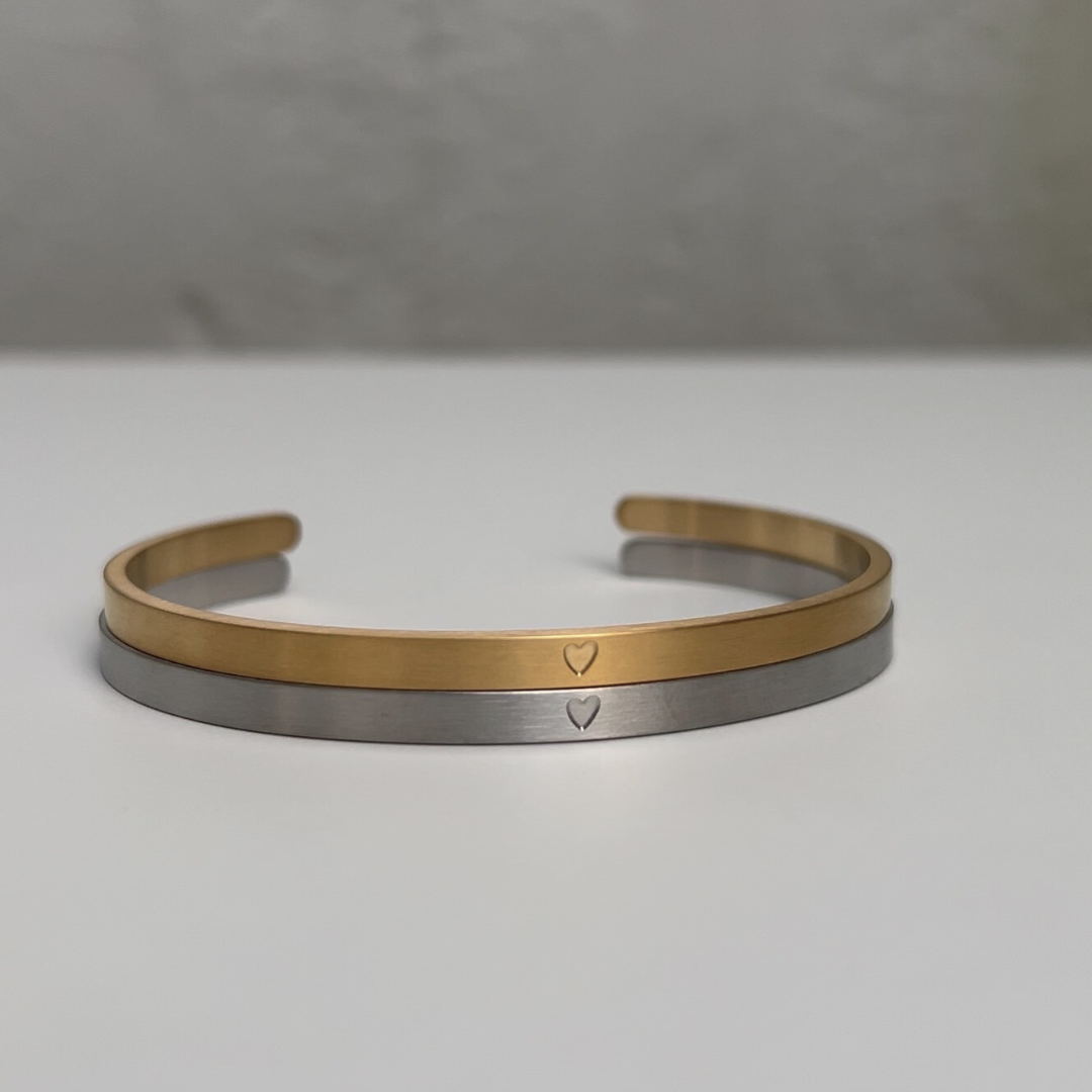 Armreif aus Edelstahl