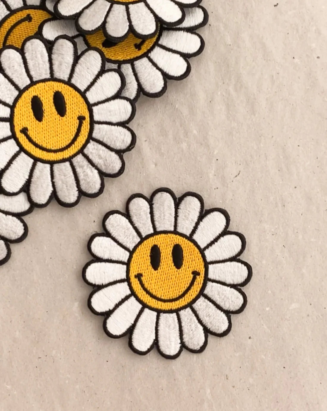 Bügel Patch - Blumen-Smiley