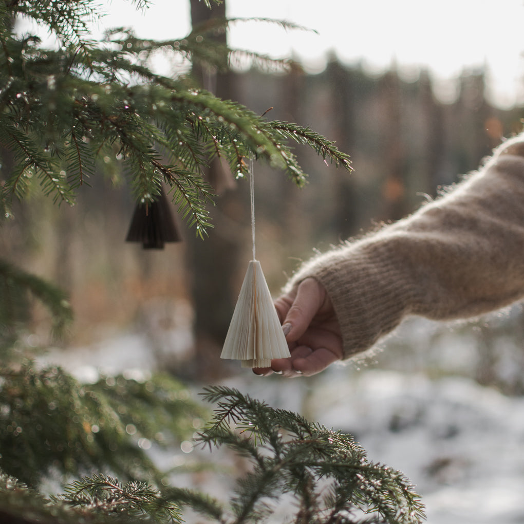 Papieranhänger Tannenbaum
