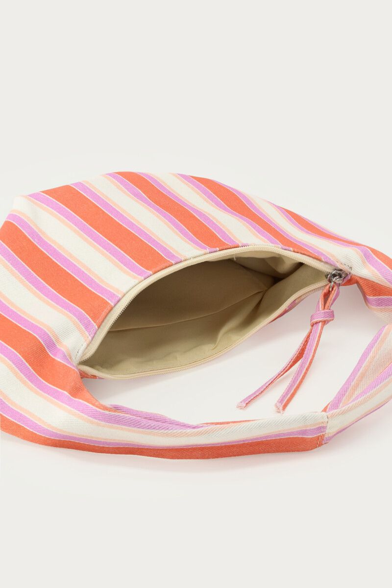 Tasche aus Streifen
